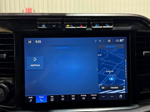 Used 2024 Ford F250 Lariat w/ Lariat Ultimate Package AWD/4WD image 37