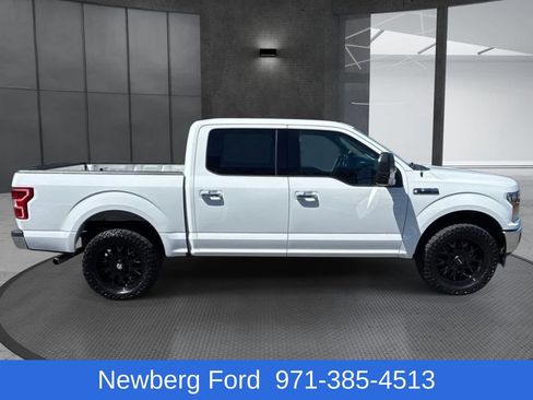 Used 2018 Ford F150 XLT w/ XTR Package AWD/4WD image 4