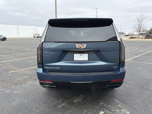 New 2026 Cadillac Escalade ESV Sport w/ Touring Package image 6
