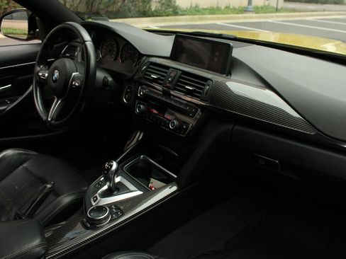 Used 2015 BMW M4 Coupe RWD image 27