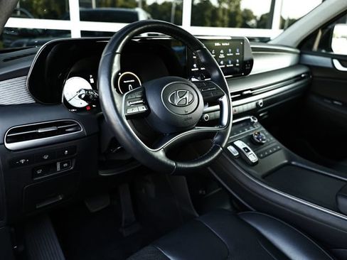 Used 2024 Hyundai Palisade Limited AWD/4WD image 20
