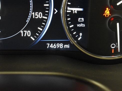 Used 2022 Buick Enclave Avenir image 26