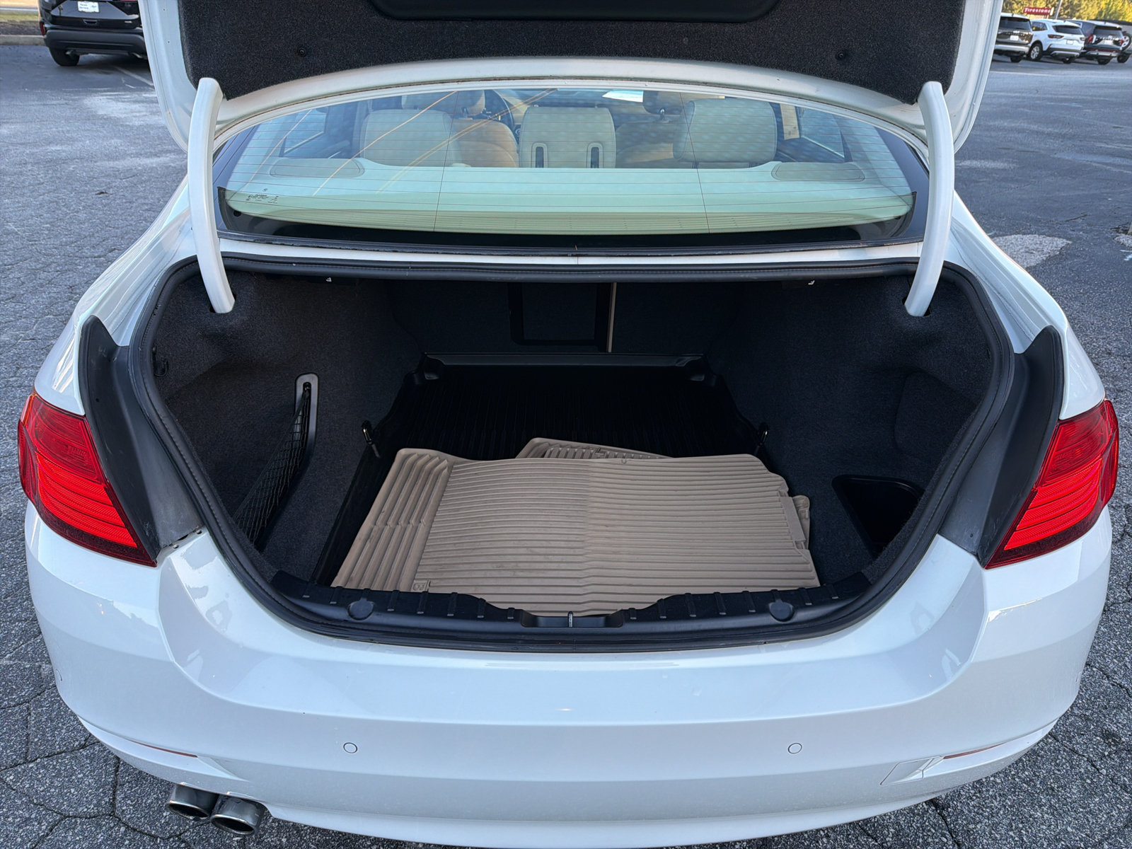 Used 2015 BMW 528i Sedan RWD image 9