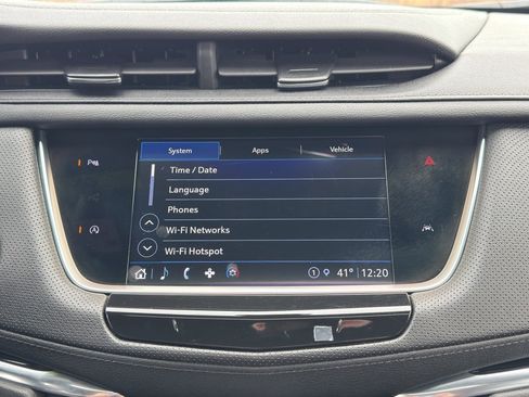 Used 2024 Cadillac XT6 Luxury w/ LPO, Floor Liner Package image 26