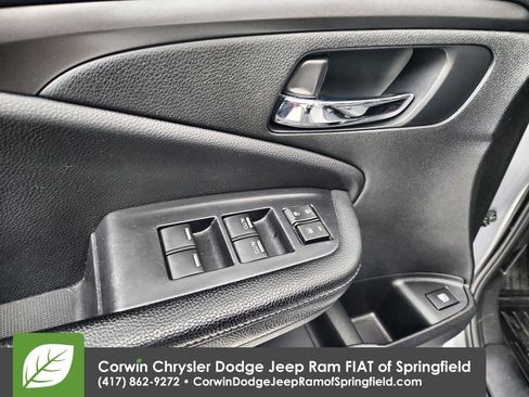 Used 2019 Honda Ridgeline Sport image 21