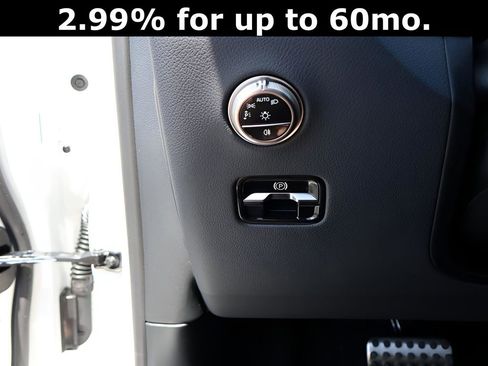 New 2025 Mercedes-Benz GLC 43 AMG 4MATIC image 39