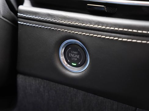 Certified 2025 Cadillac Escalade ESV Sport Platinum w/ LPO, ONYX Package image 16