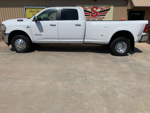 Used 2020 RAM 3500 Laramie AWD/4WD image 5