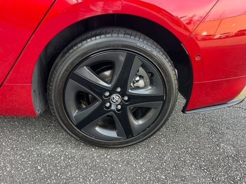 Used 2017 Toyota Prius Four Touring image 34