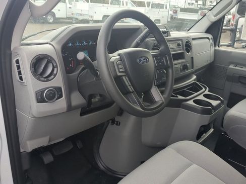 New 2024 Ford E-350 and Econoline 350 Super Duty w/ Power Windows & Locks Group RWD image 11