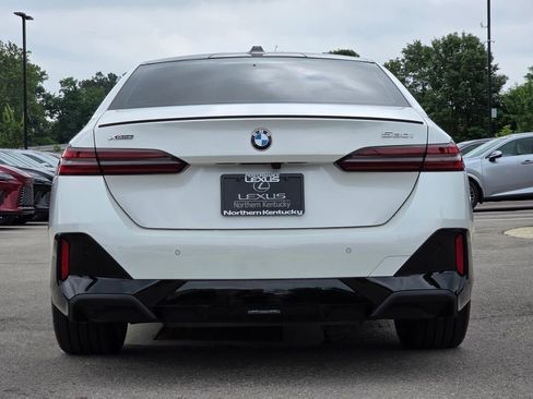 Used 2024 BMW 530i xDrive w/ M Sport Package AWD/4WD image 35