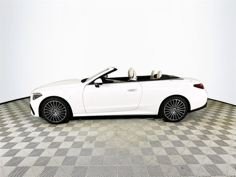 New 2026 Mercedes-Benz CLE 300 4MATIC Cabriolet image 4