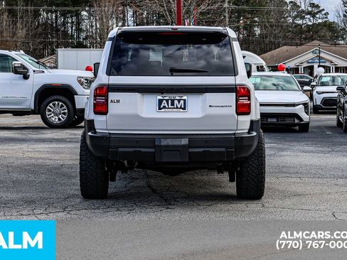 Used 2025 Toyota Land Cruiser 1958 image 11