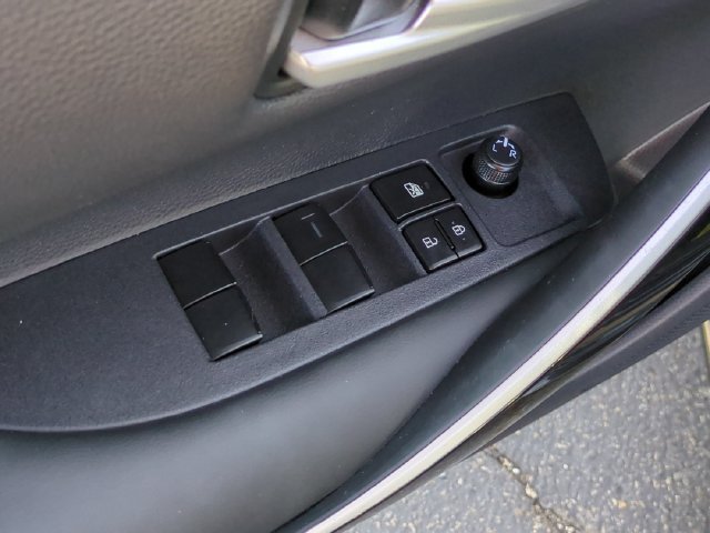 Used 2024 Toyota Corolla XSE FWD image 13