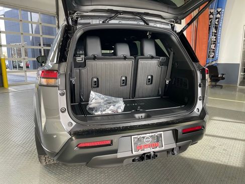 New 2026 Nissan Pathfinder Rock Creek AWD/4WD image 7