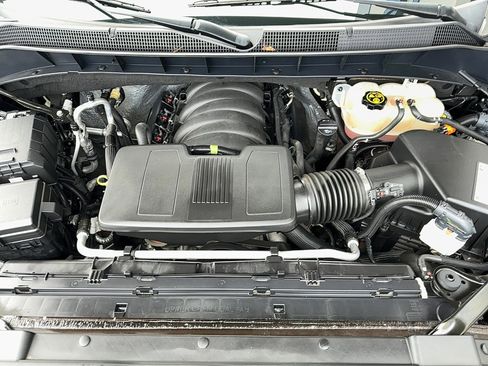 Used 2019 Chevrolet Silverado 1500 RST AWD/4WD image 29