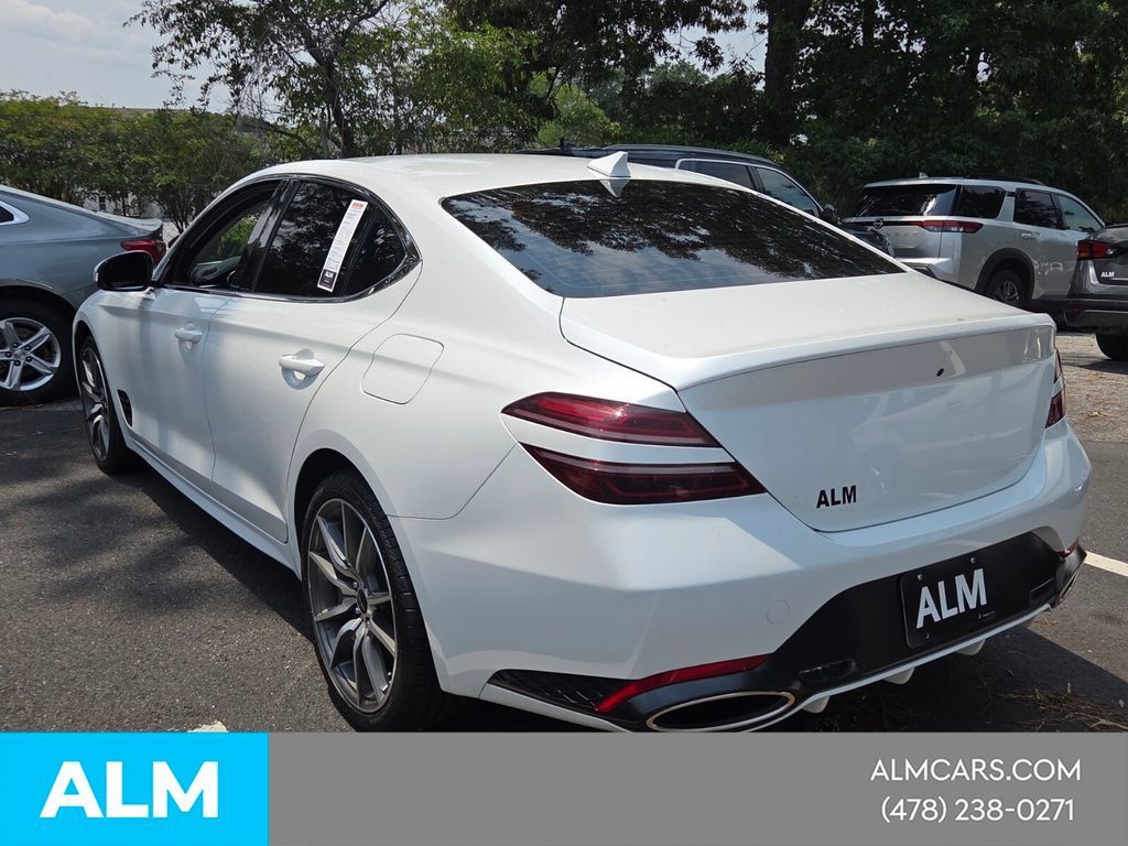 Used 2025 Genesis G70 2.5T AWD/4WD image 3