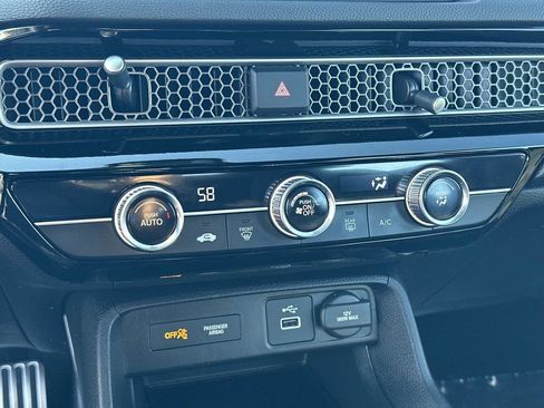 Used 2022 Honda Civic Sport image 14