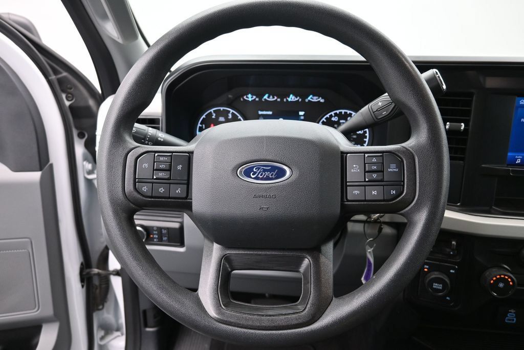Used 2026 Ford F250 XLT AWD/4WD image 29