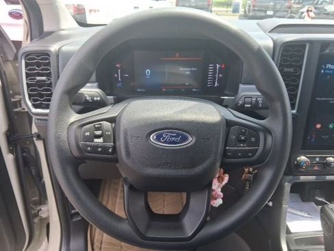 Used 2025 Ford Ranger XL w/ Trailer Tow Package AWD/4WD image 12