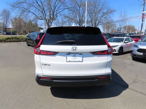 Used 2024 Honda CR-V EX image 5
