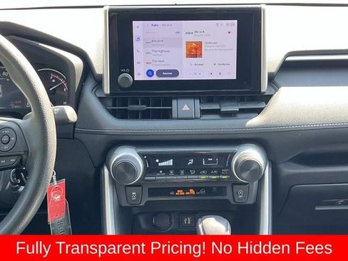 Used 2023 Toyota RAV4 LE AWD/4WD image 15