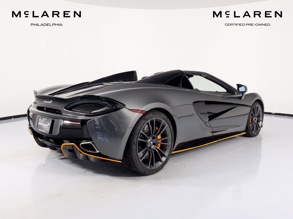 Used 2018 McLaren 570S Spider RWD image 6