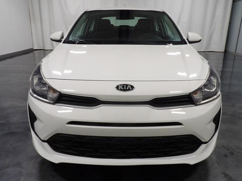 Used 2021 Kia Rio LX image 2
