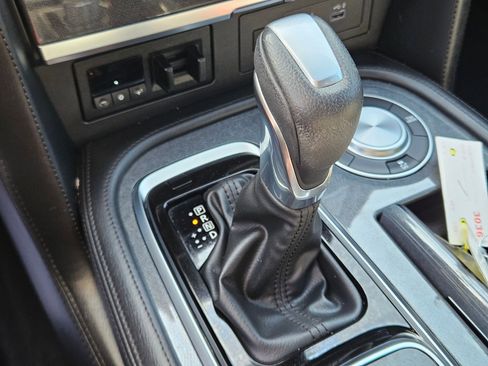 Used 2023 Nissan Armada SL w/ Midnight Edition Package RWD image 19
