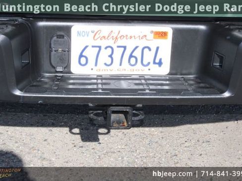 Used 2023 Nissan Frontier Pro-X w/ Technology Package image 11