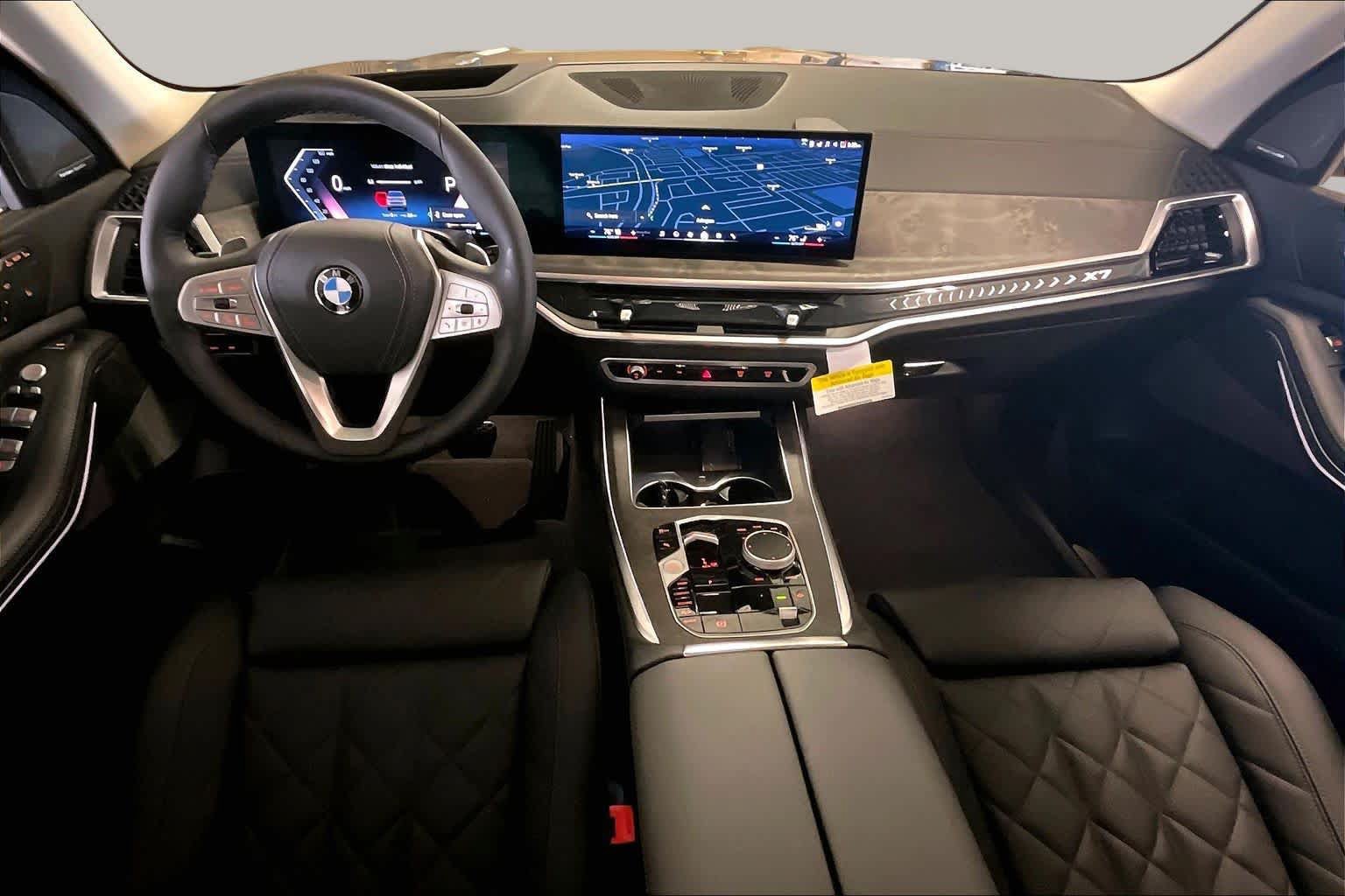 Used 2026 BMW X7 xDrive40i w/ Premium Package AWD/4WD image 10