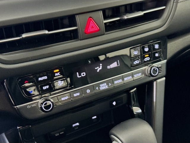 Certified 2024 Kia Seltos EX AWD/4WD image 16