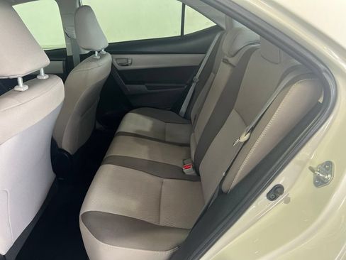 Used 2019 Toyota Corolla LE FWD image 5