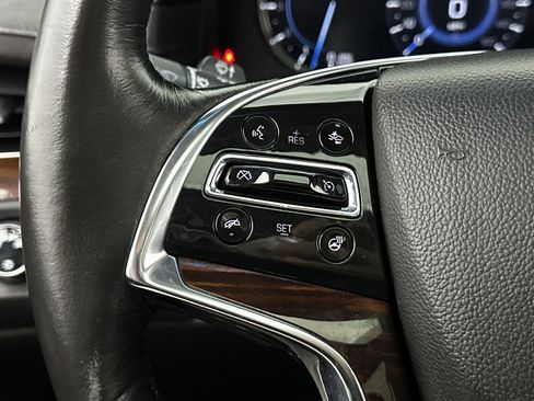 Used 2019 Cadillac Escalade Luxury image 22