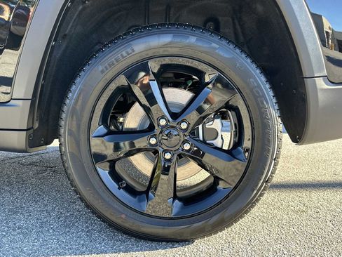 New 2025 Jeep Grand Cherokee L Limited w/ Black Appearance Package RWD image 20