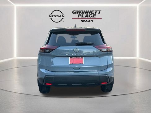 New 2026 Nissan Rogue SV FWD image 6
