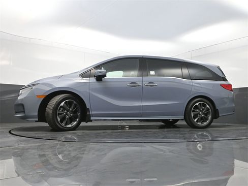 Used 2023 Honda Odyssey Elite image 33