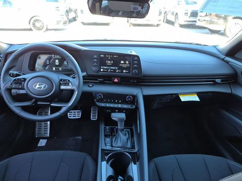 New 2026 Hyundai Elantra SEL Sport FWD image 22