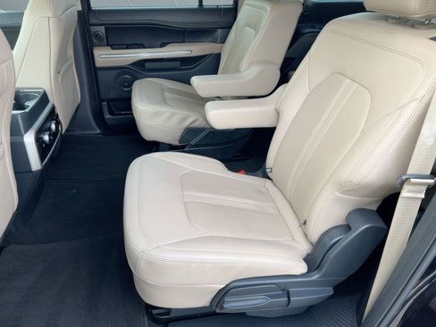 Used 2024 Ford Expedition Max Limited image 14