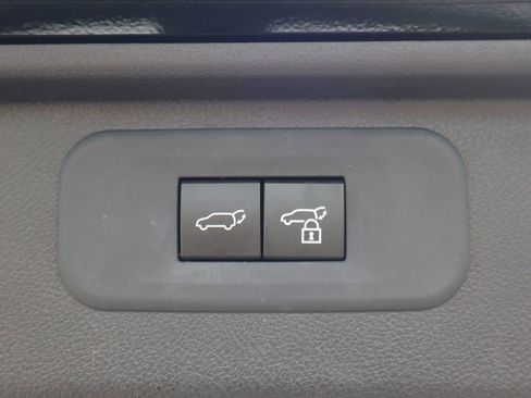 Used 2025 Toyota Grand Highlander AWD image 36