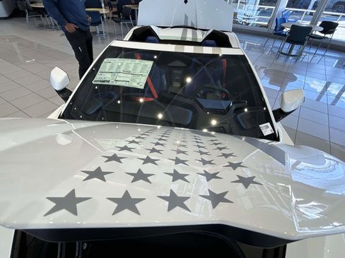New 2026 Chevrolet Corvette Stingray Premium Conv w/ Stars & Steel Limited Edition RWD image 12