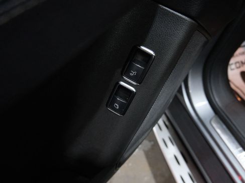 Used 2017 Mercedes-Benz GLS 450 4MATIC w/ Premium Package image 21