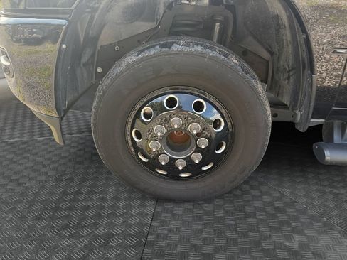 Used 2024 RAM 3500 Laramie w/ Night Edition AWD/4WD image 14