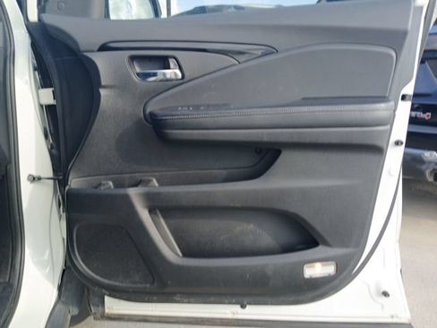 Used 2017 Honda Ridgeline RTL-E image 14