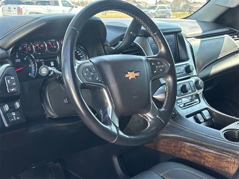 Used 2019 Chevrolet Tahoe LT w/ Luxury Package image 7