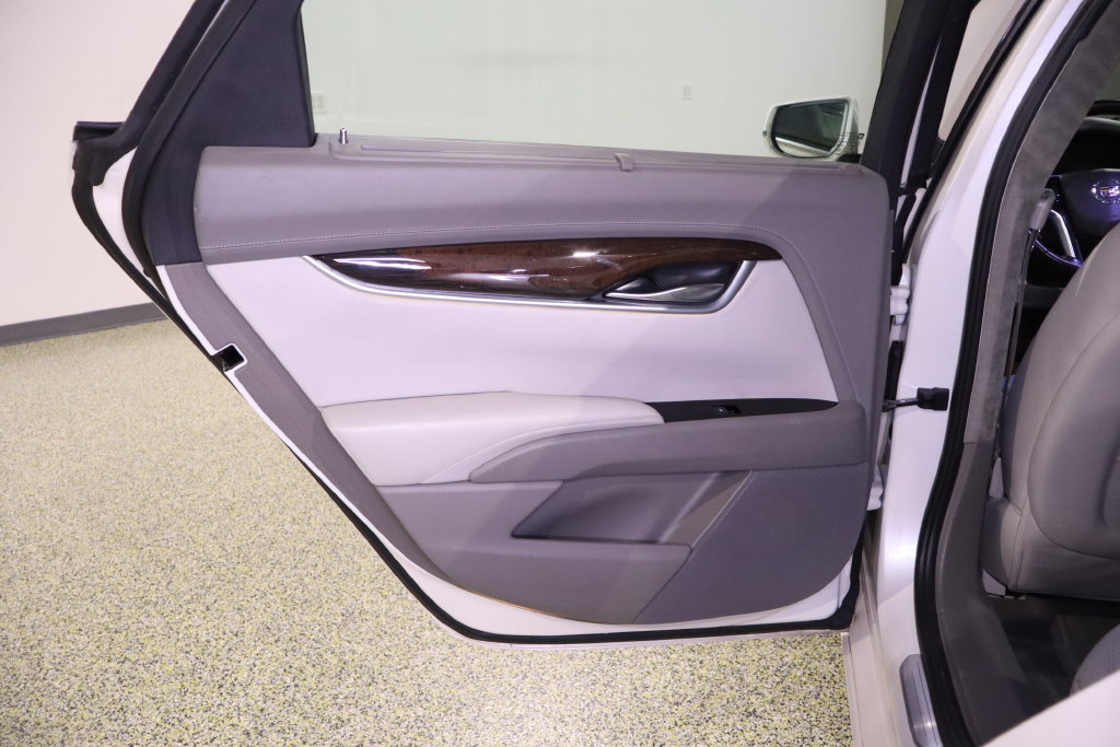 Used 2013 Cadillac XTS Platinum FWD image 41