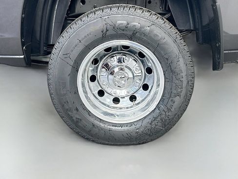New 2026 RAM 3500 Big Horn AWD/4WD image 16