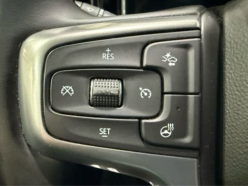 Used 2024 Chevrolet Silverado 2500 LTZ AWD/4WD image 20