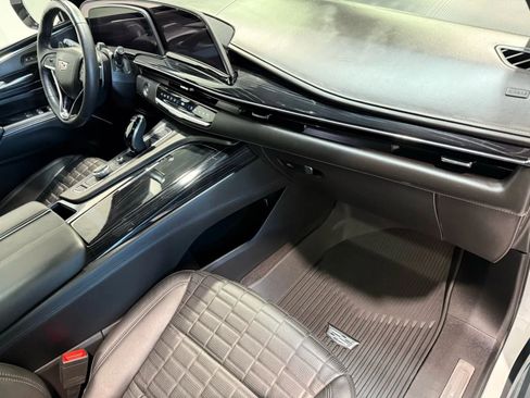 Used 2023 Cadillac Escalade V image 29