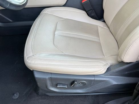 Used 2024 Ford Expedition Limited image 35